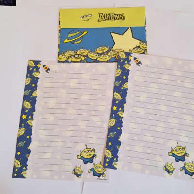 Papel de Carta Antigo Disney Aliens